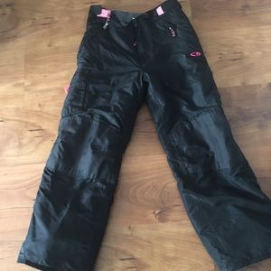 Girl’s snow pants